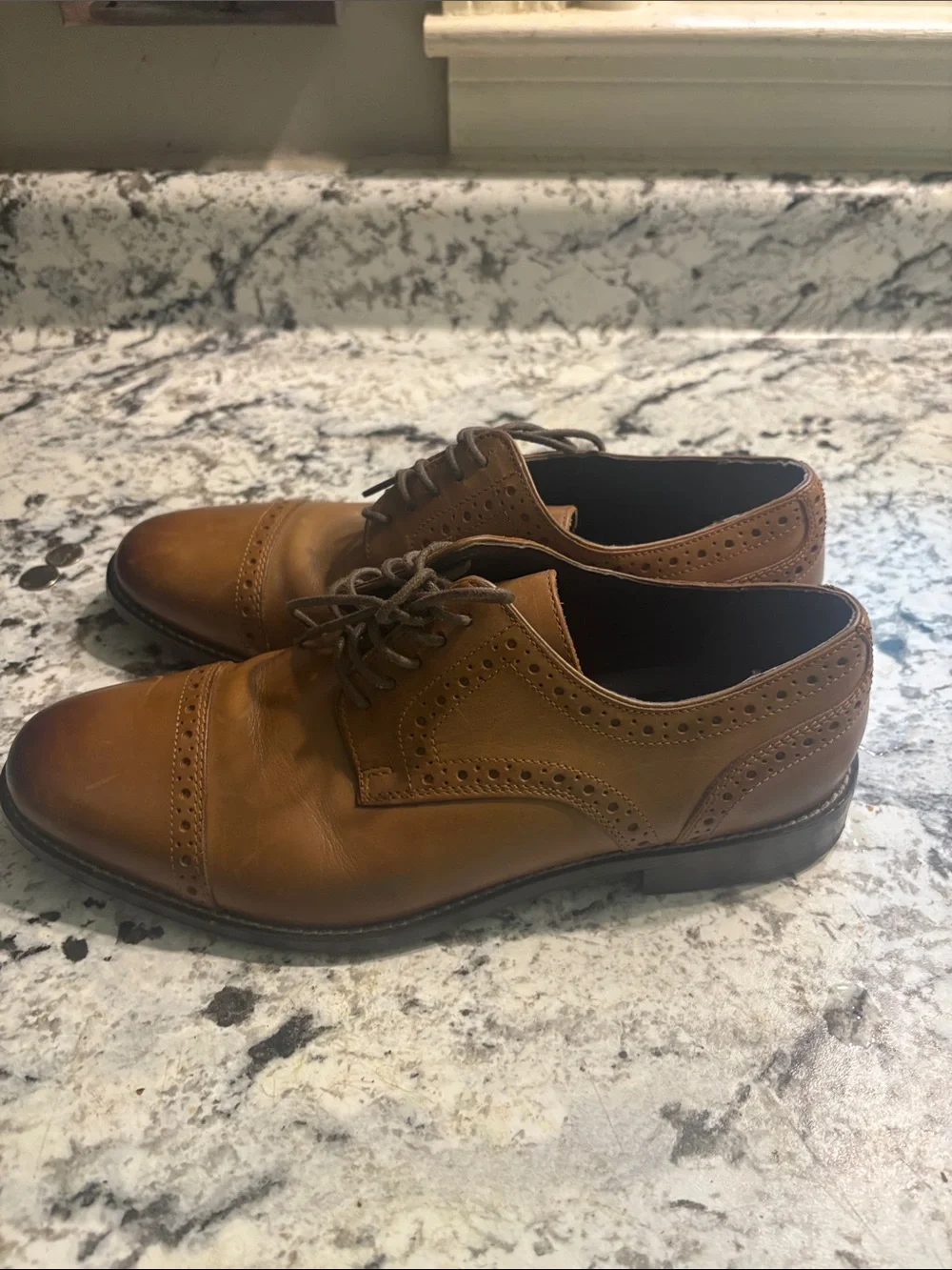 Nunn Bush Men's Cognac Tan Leather Wingtip Derbys